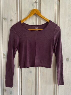 Me to We Ribbed Long Sleeve Crop Top